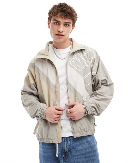 Reventure windbreaker in flint grey