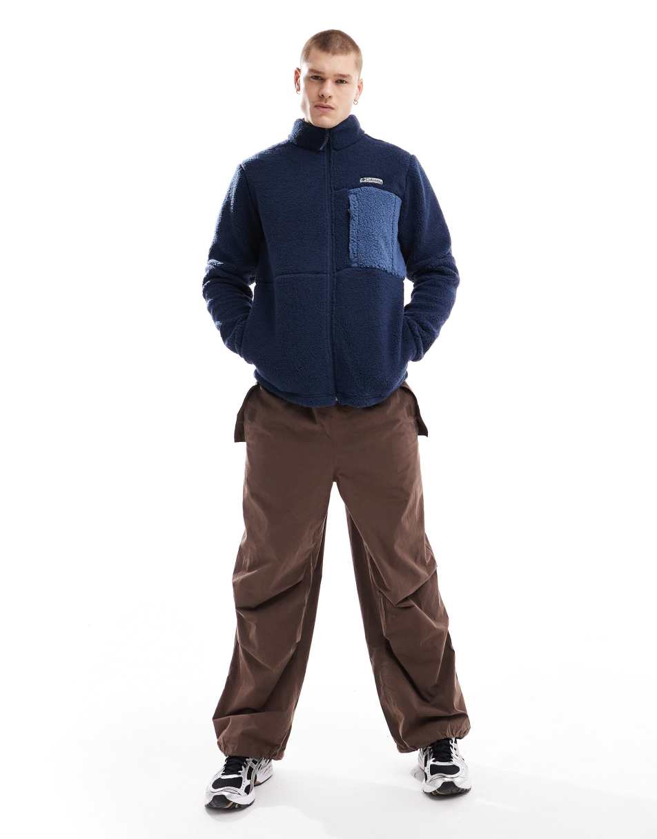 Mountainside heavyweight fleece in blue