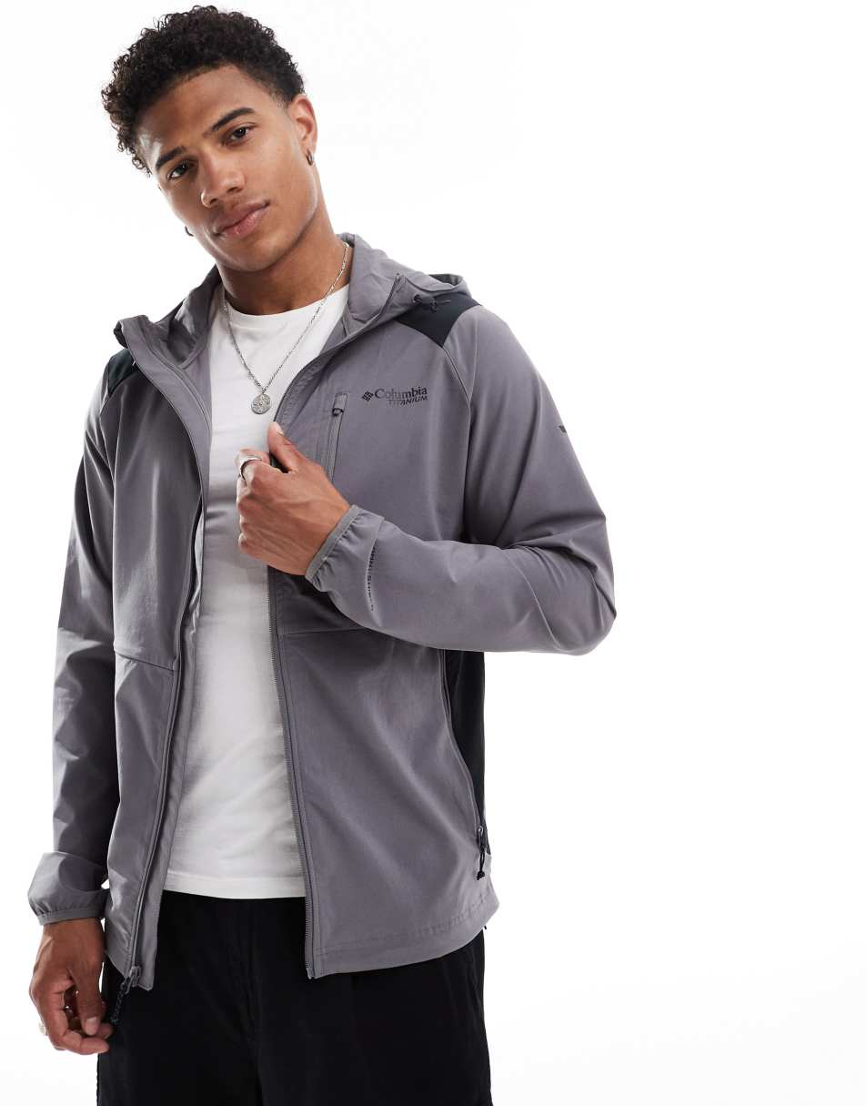 Triple Canyon hooded jacket in grey