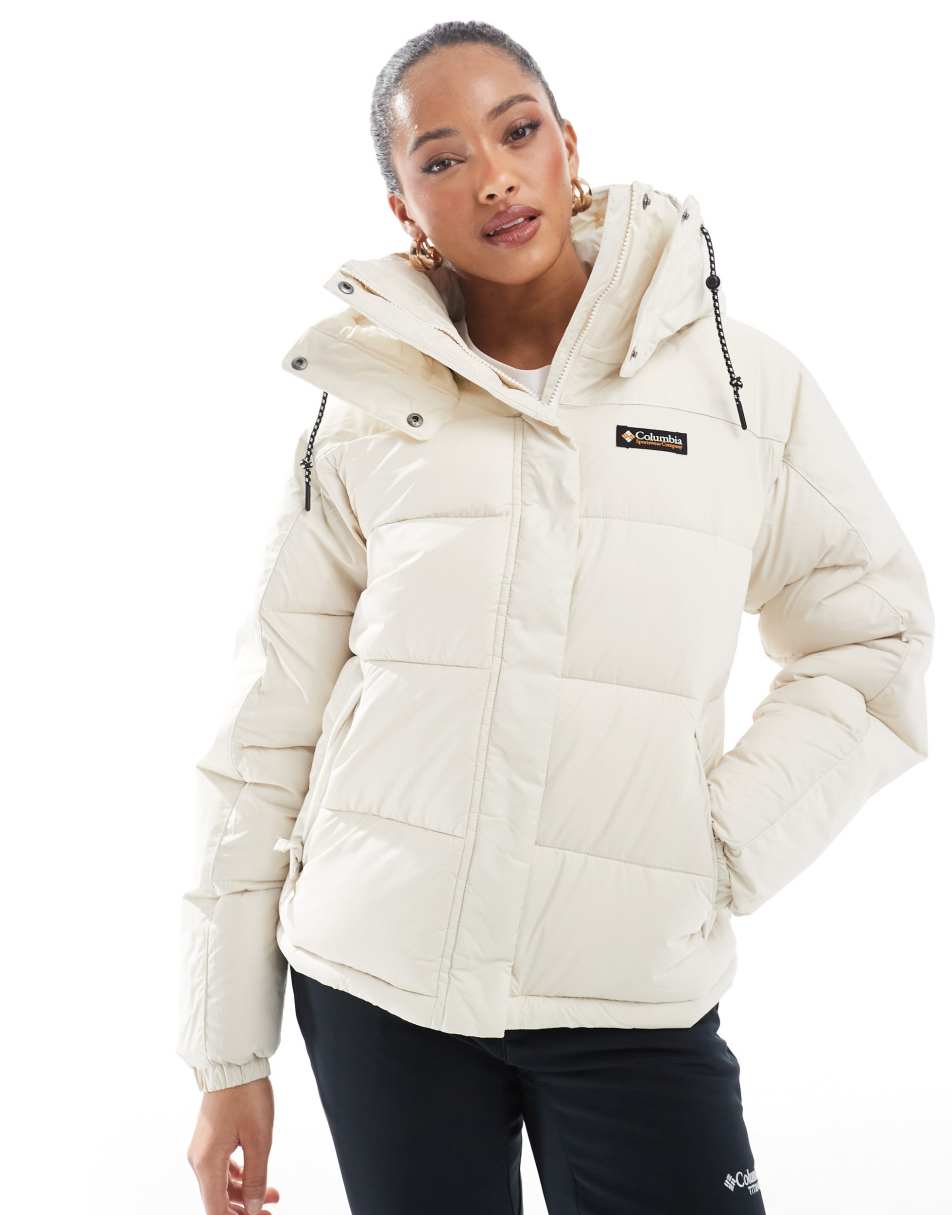 Snowqualmie II jacket in chalk white