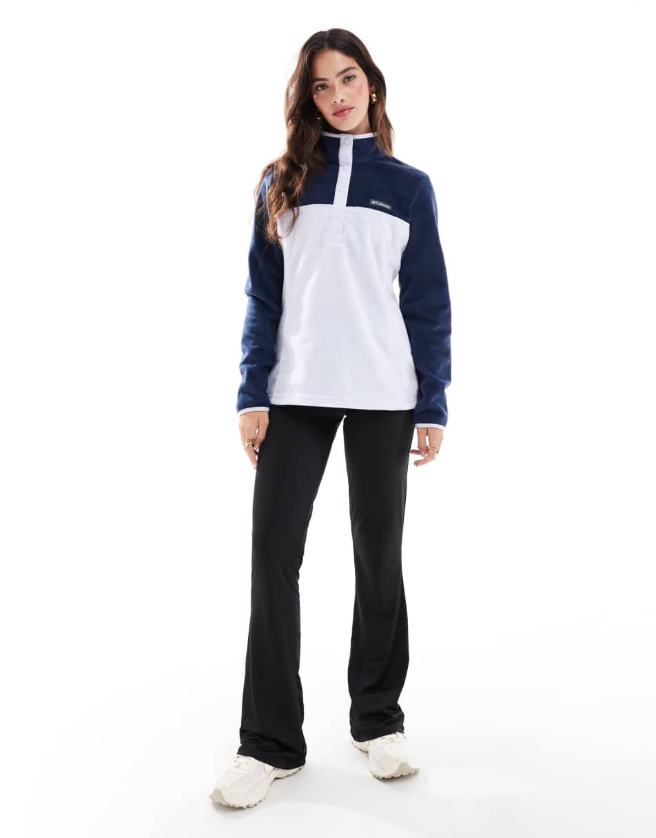 Benton Springs II half snap pull over fleece in collegiate navy and snowdrift