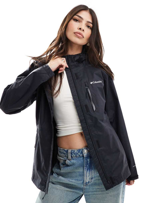 Pouring Adventure jacket in black