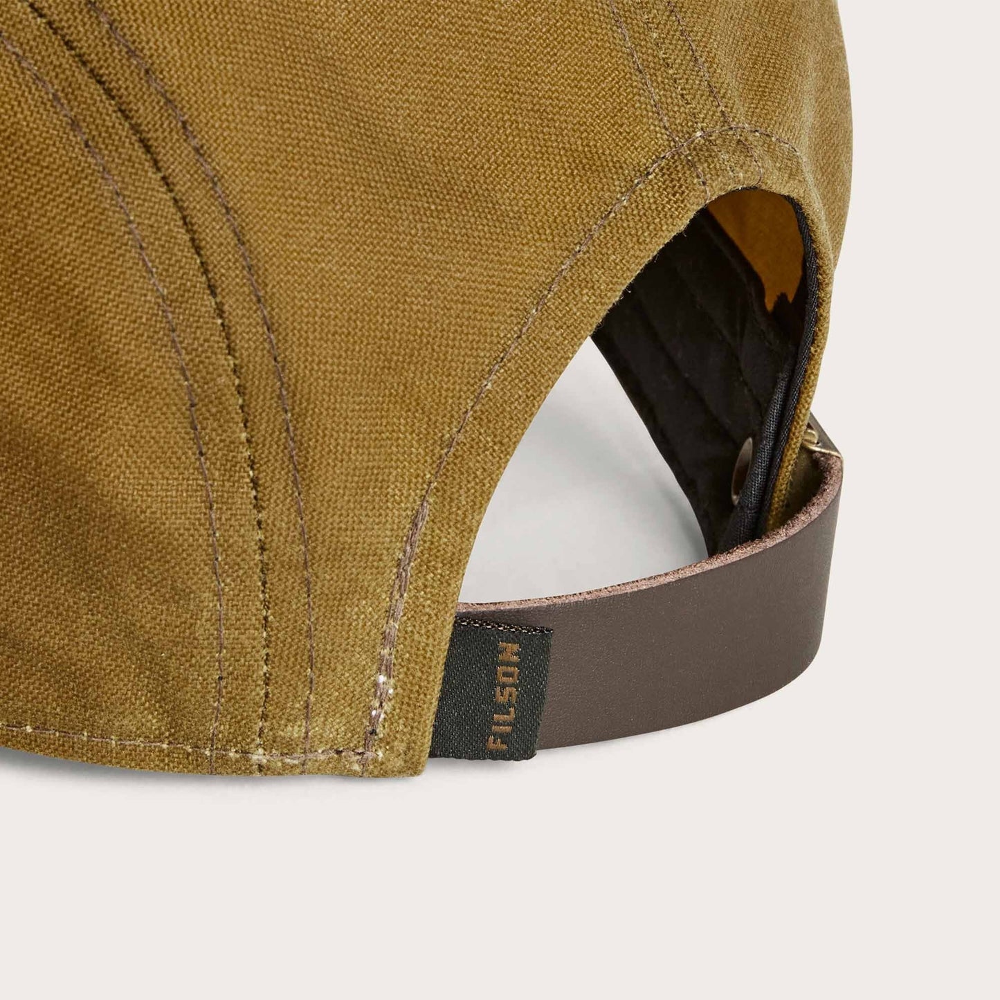 SHORT DUCKBILL CAP