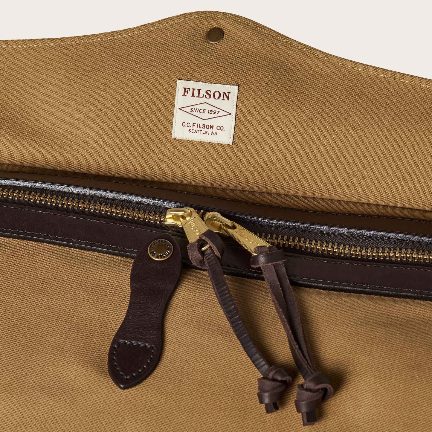 RUGGED TWILL MEDIUM DUFFLE