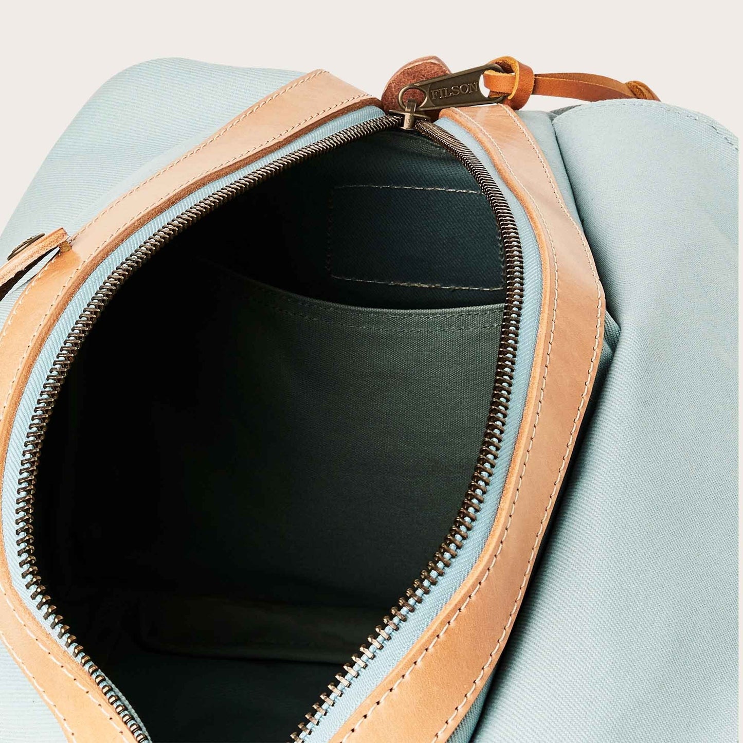 RUGGED TWILL MEDIUM DUFFLE