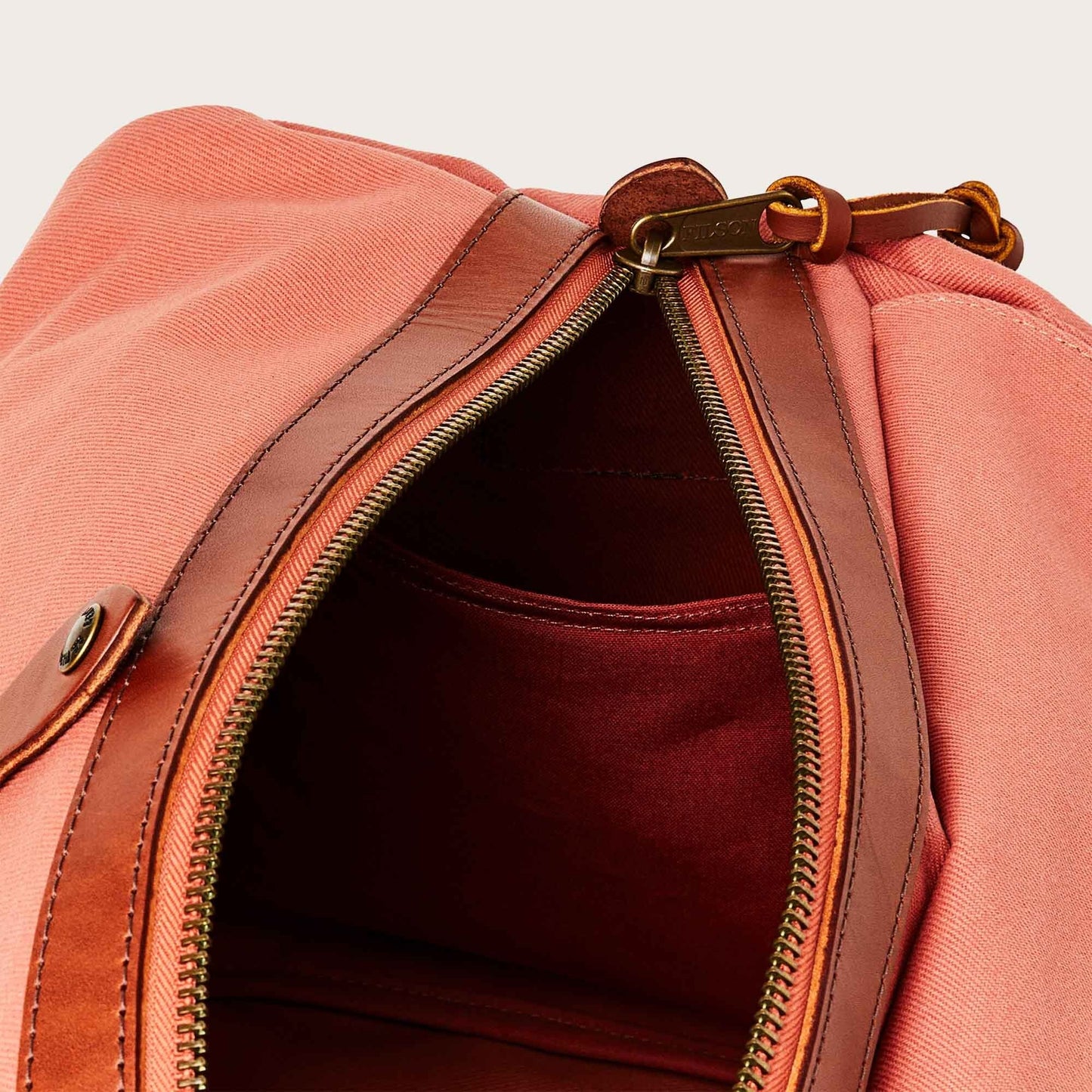 RUGGED TWILL MEDIUM DUFFLE