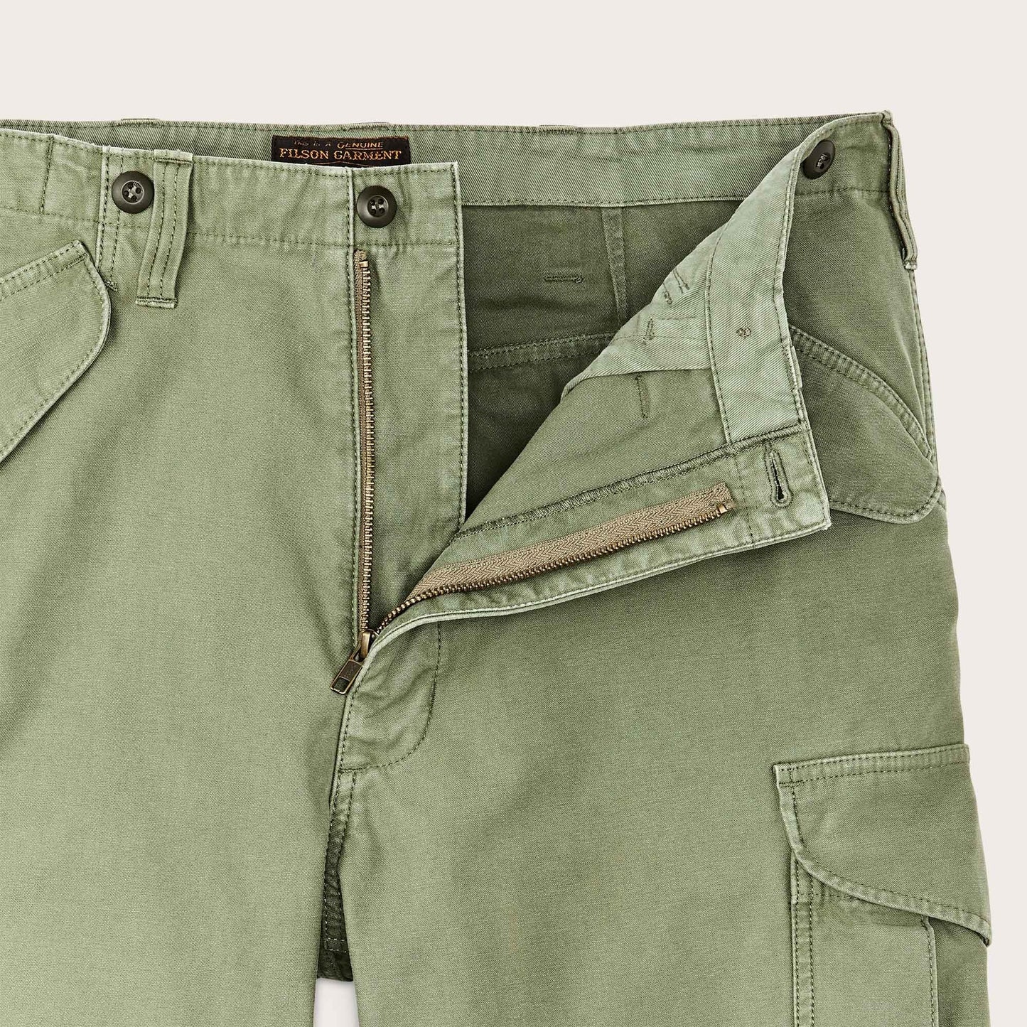 FIELD CARGO SHORTS